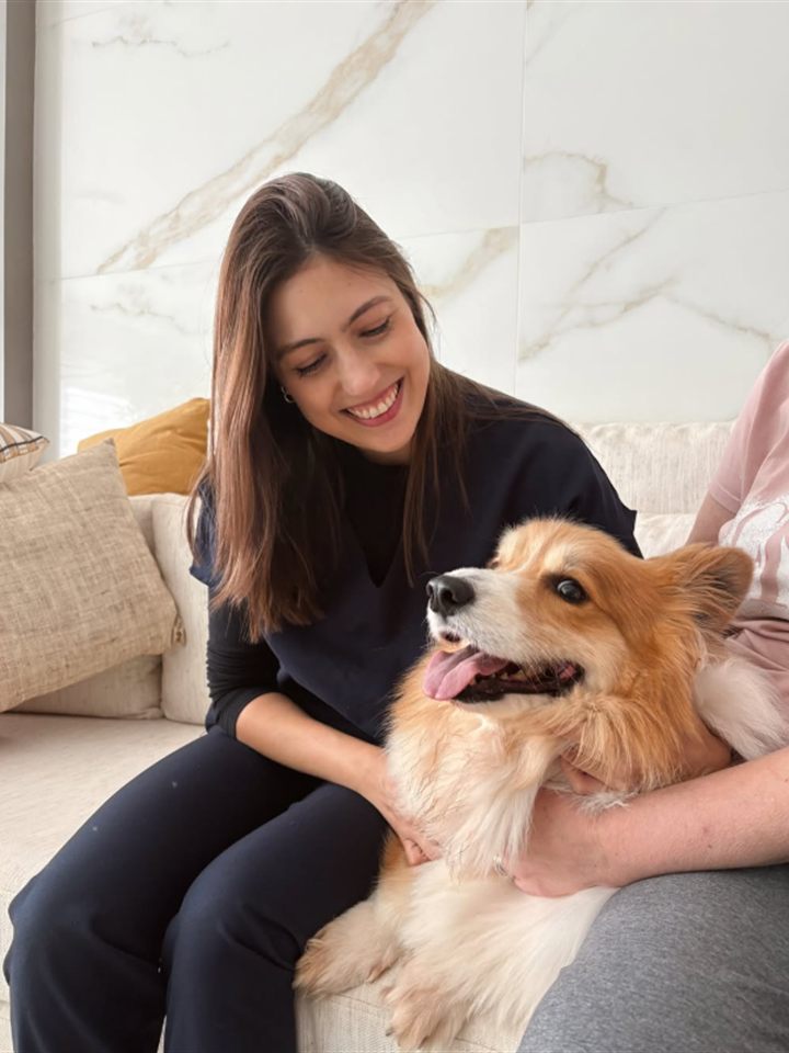 Dra. Natália Arrais, médica-veterinária, em atendimento a domicílio